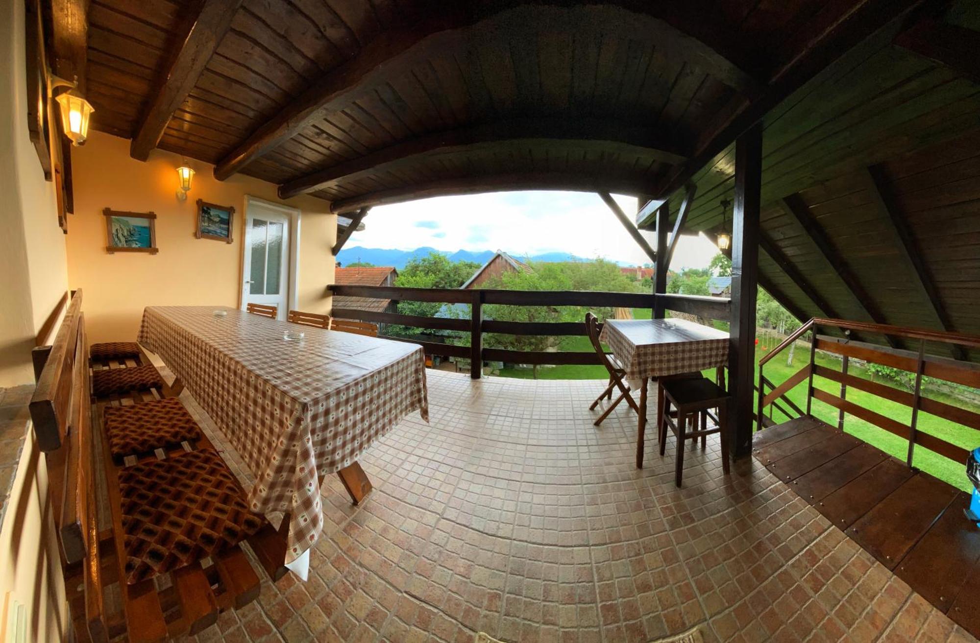 Hotel Casa Popa Cîrţişoara Esterno foto