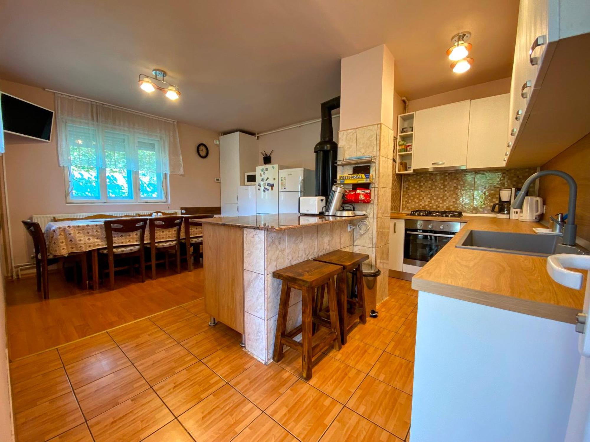 Hotel Casa Popa Cîrţişoara Esterno foto